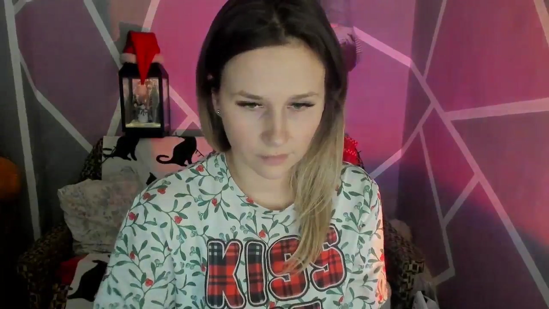 Gallery image thumbnail from Sexy_Ukr's myfreecams stream on, 01/04/2024, 16:56 image 15 of 20