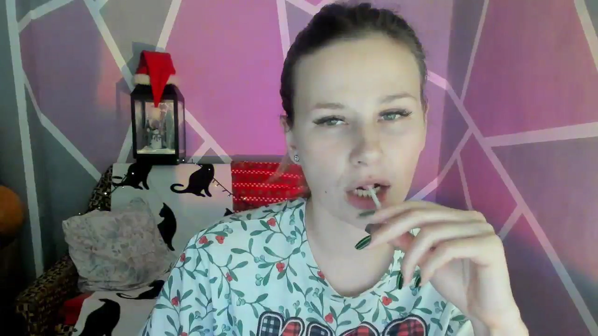 Gallery image thumbnail from Sexy_Ukr's myfreecams stream on, 01/04/2024, 19:44 image 15 of 20