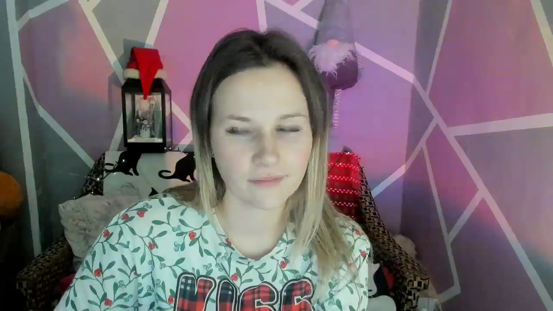 Gallery image thumbnail from Sexy_Ukr's myfreecams stream on, 01/04/2024, 19:44 image 3 of 20