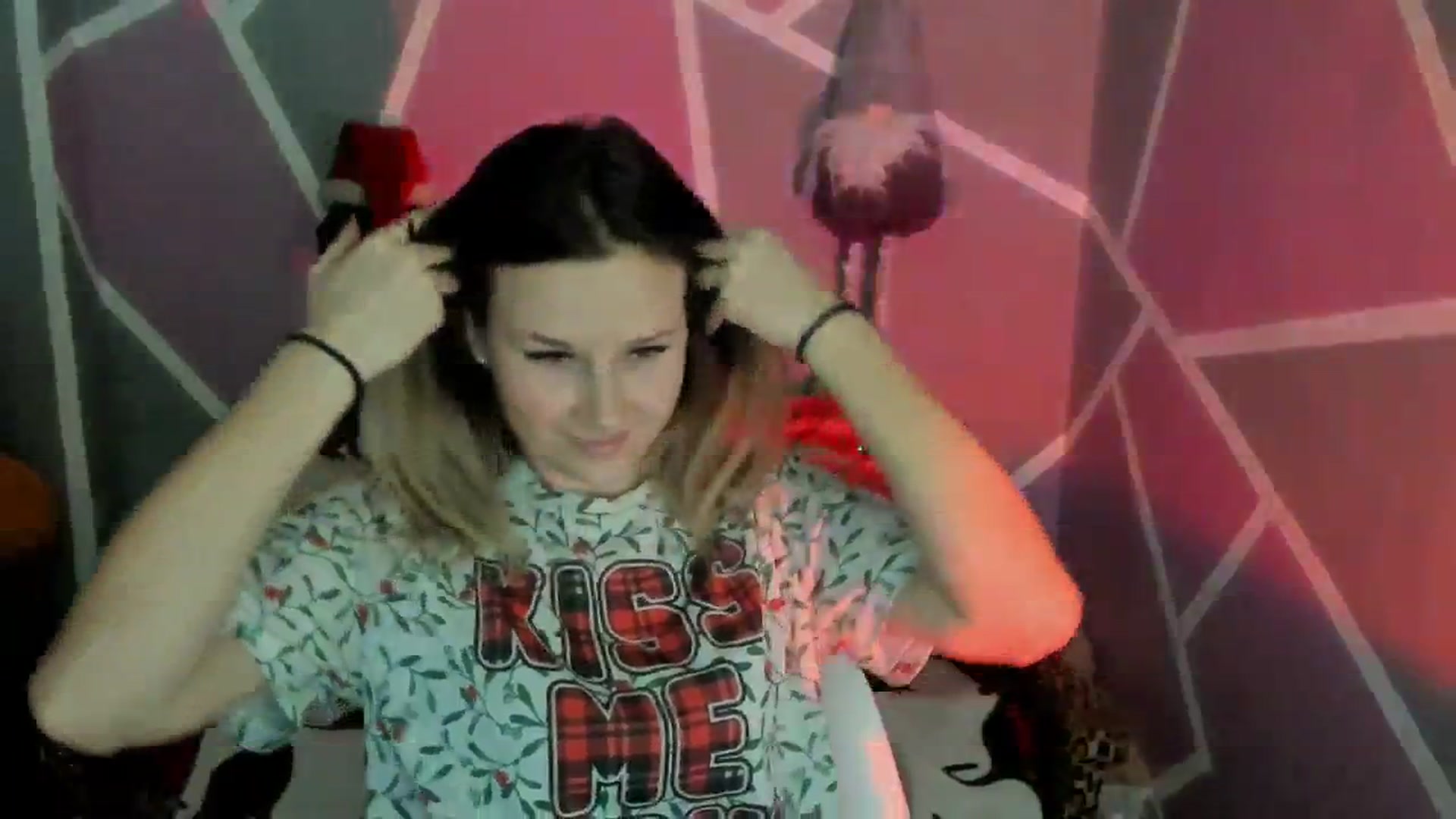 Gallery image thumbnail from Sexy_Ukr's myfreecams stream on, 01/04/2024, 19:44 image 9 of 20