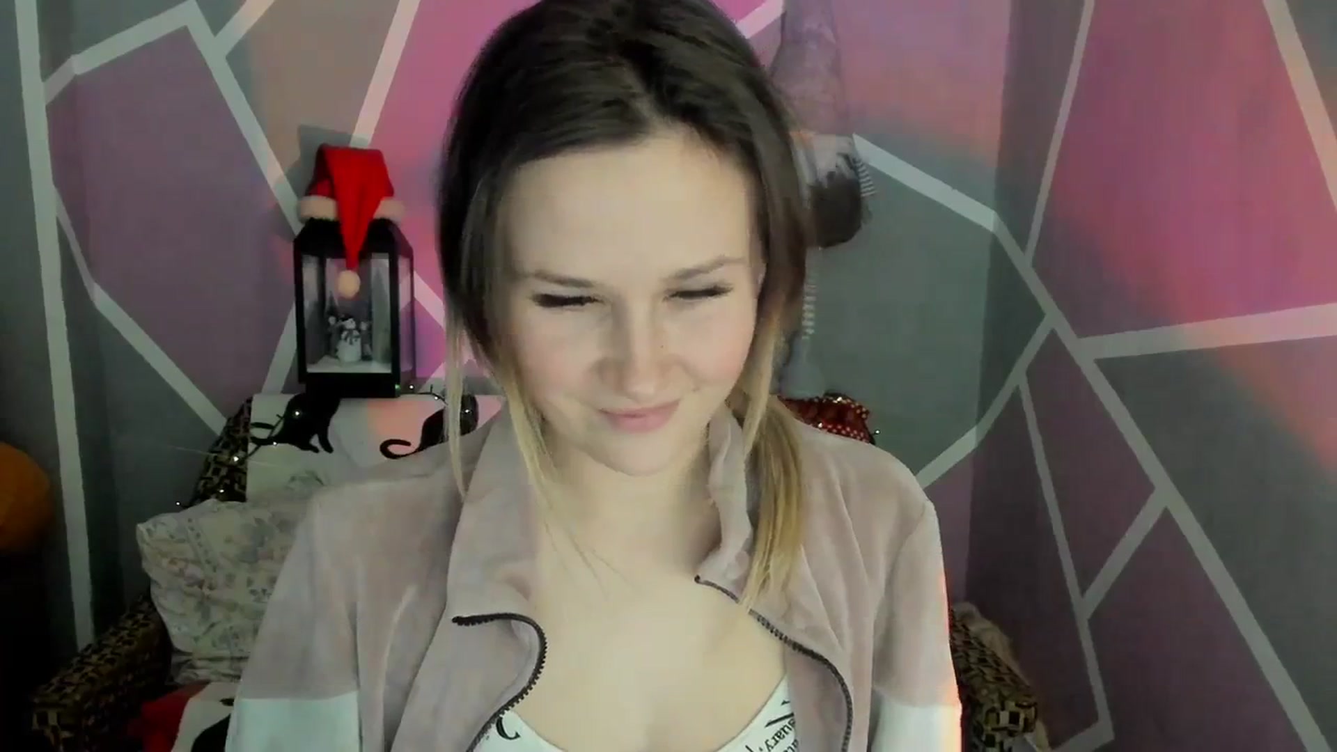 Gallery image thumbnail from Sexy_Ukr's myfreecams stream on, 01/05/2024, 18:43 image 9 of 20
