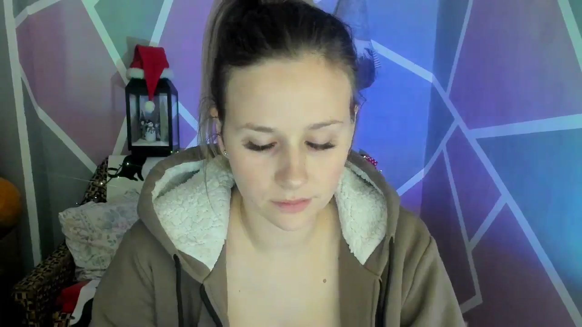 Gallery image thumbnail from Sexy_Ukr's myfreecams stream on, 01/08/2024, 20:01 image 12 of 20