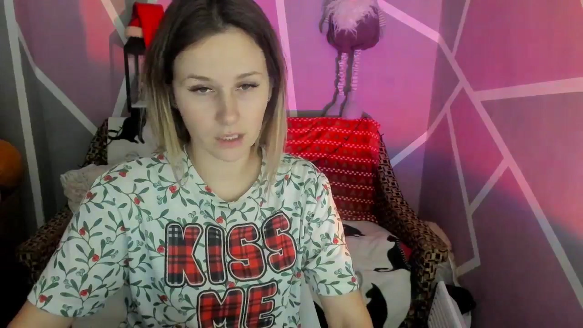 Gallery image thumbnail from Sexy_Ukr's myfreecams stream on, 01/09/2024, 16:33 image 4 of 20