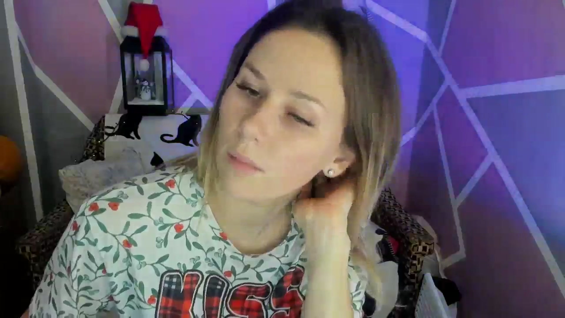 Gallery image thumbnail from Sexy_Ukr's myfreecams stream on, 01/09/2024, 16:33 image 12 of 20