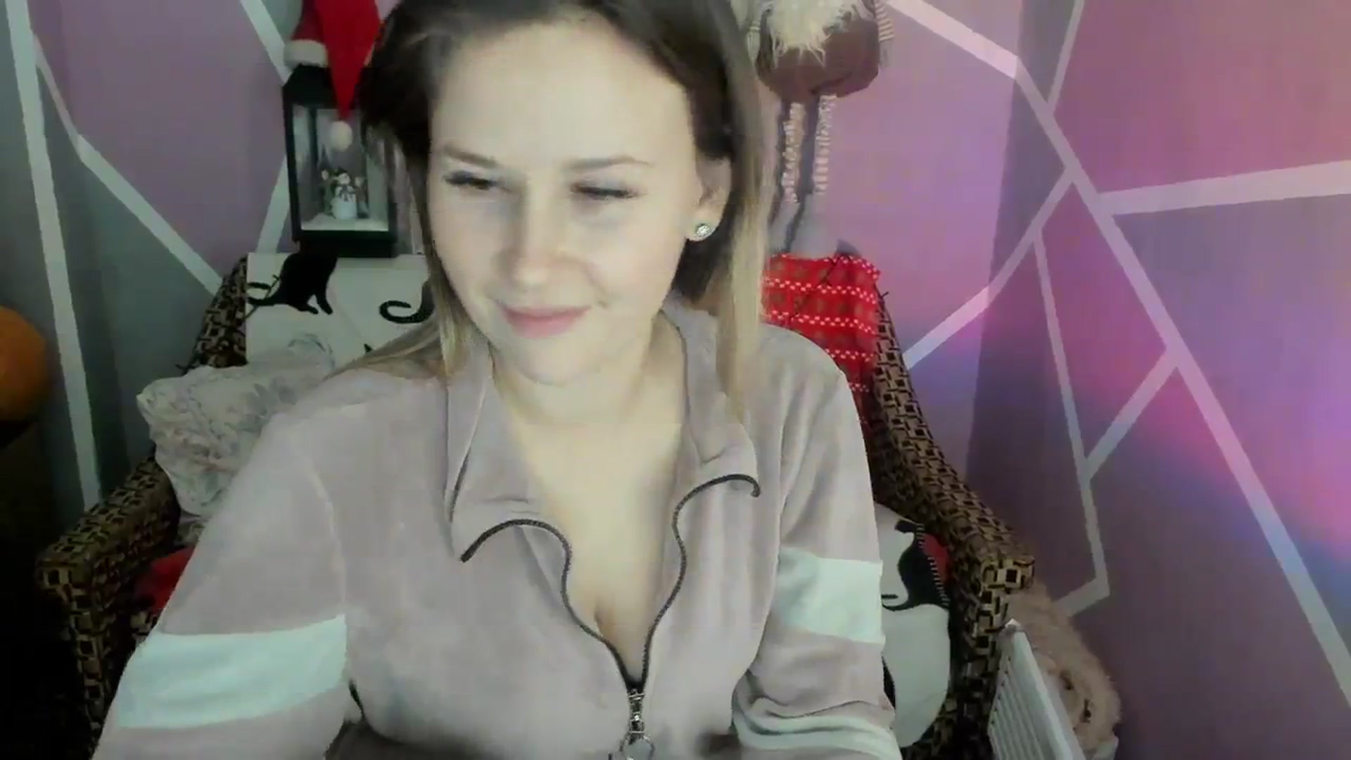 Gallery image thumbnail from Sexy_Ukr's myfreecams stream on, 01/11/2024, 17:02 image 14 of 20