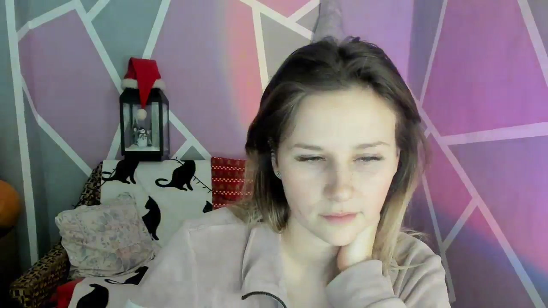 Gallery image thumbnail from Sexy_Ukr's myfreecams stream on, 01/11/2024, 18:31 image 12 of 20