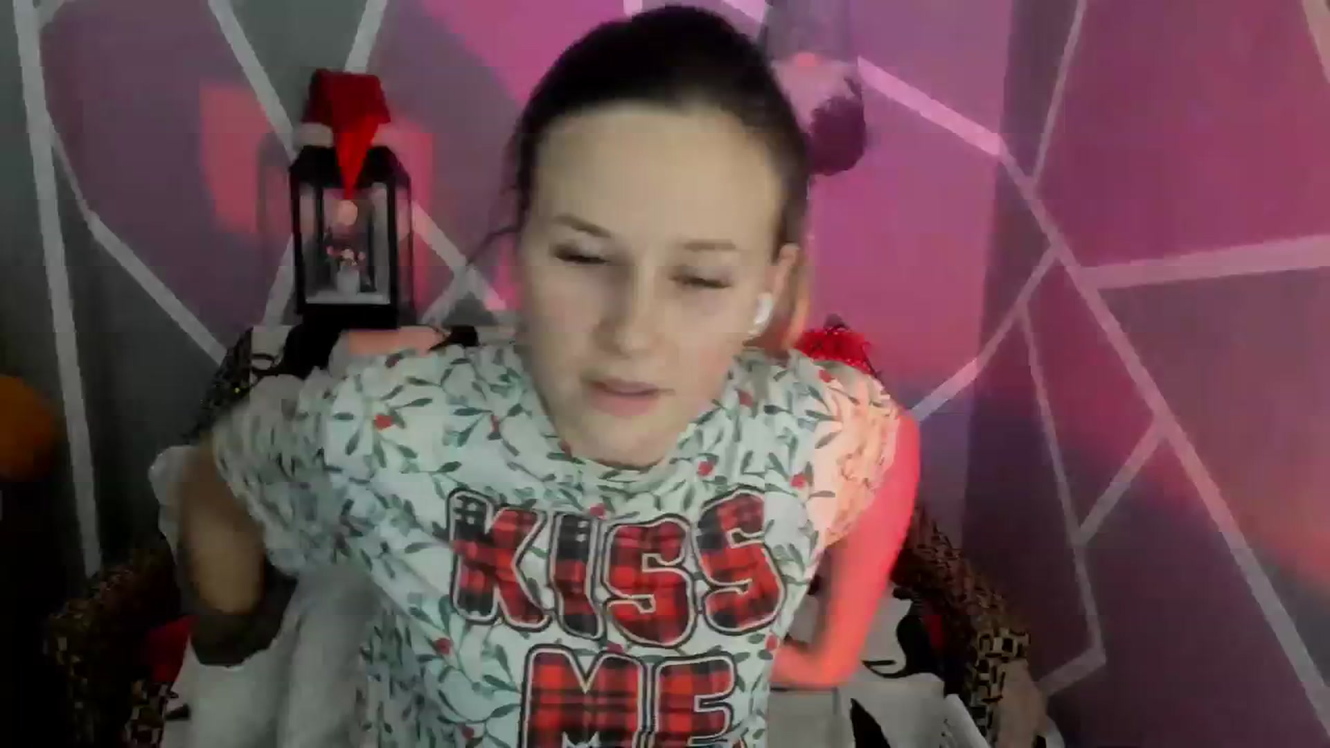 Gallery image thumbnail from Sexy_Ukr's myfreecams stream on, 01/18/2024, 20:25 image 1 of 20