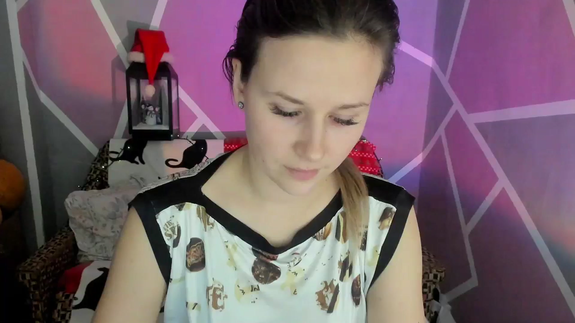 Gallery image thumbnail from Sexy_Ukr's myfreecams stream on, 01/19/2024, 16:09 image 12 of 20