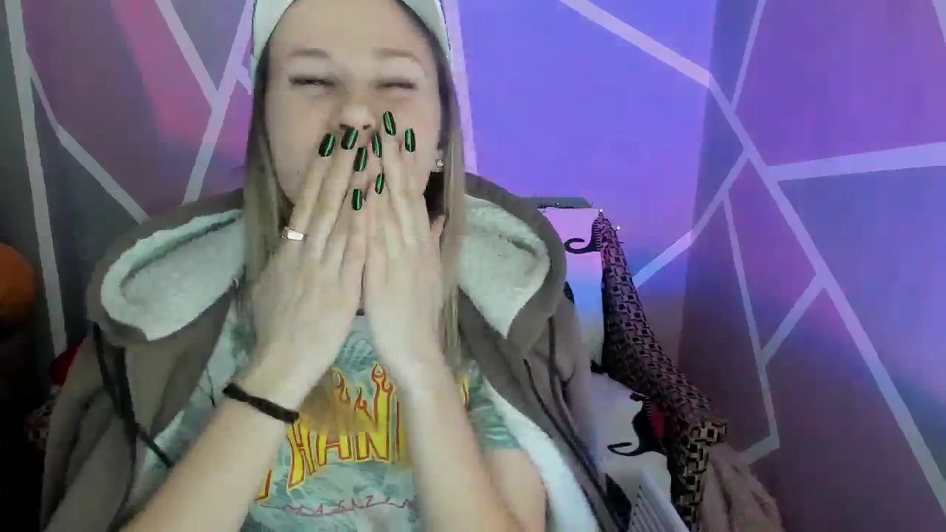 Gallery image thumbnail from Sexy_Ukr's myfreecams stream on, 01/24/2024, 19:41 image 2 of 20