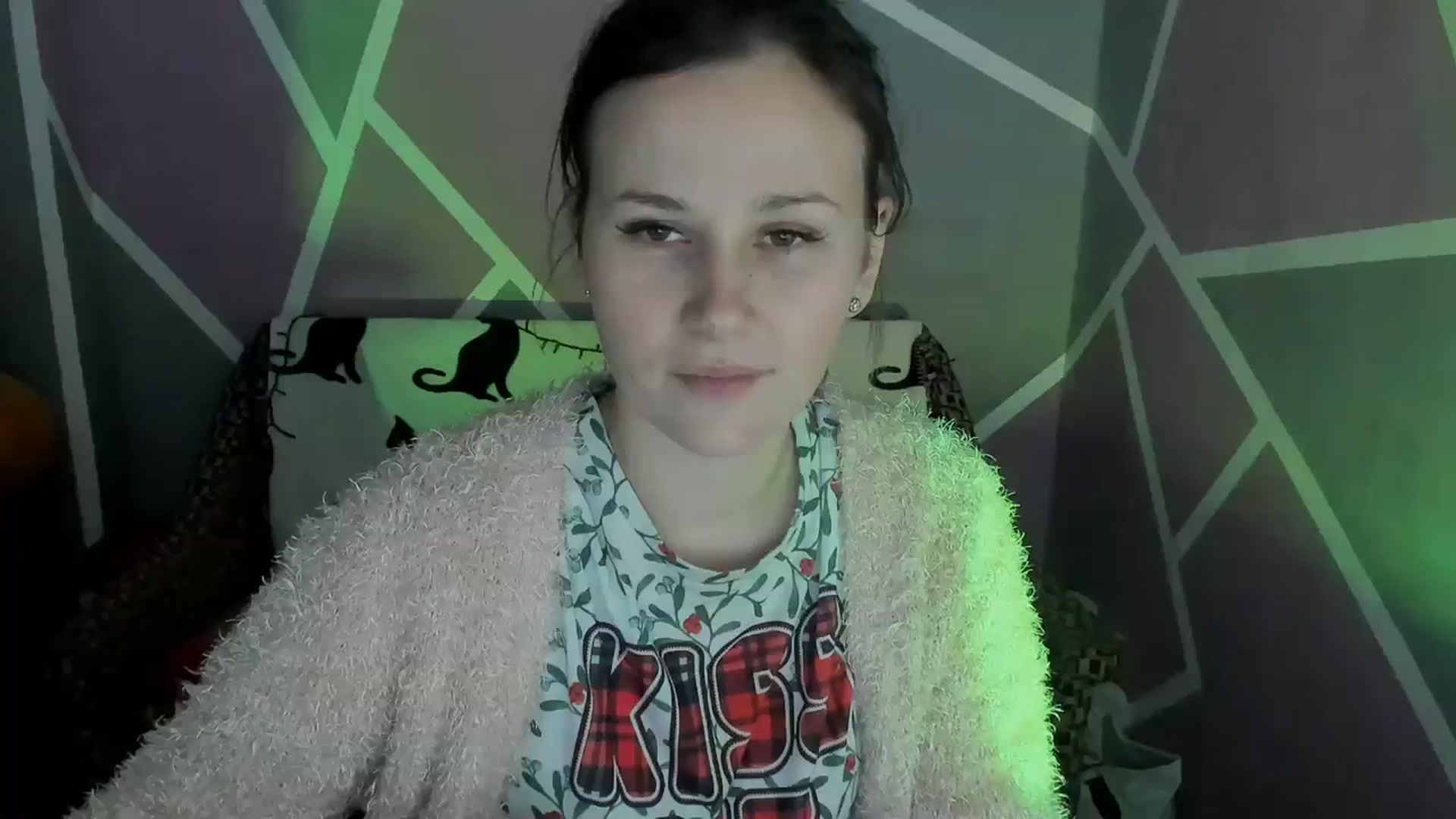 Gallery image thumbnail from Sexy_Ukr's myfreecams stream on, 01/25/2024, 17:40 image 1 of 20