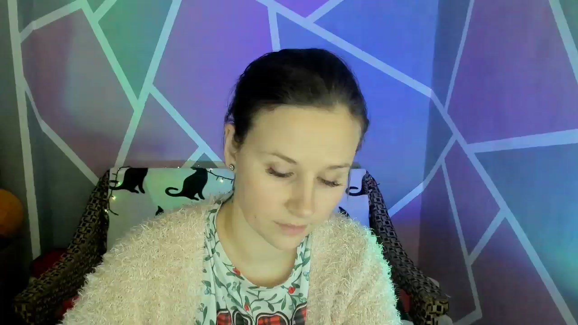 Gallery image thumbnail from Sexy_Ukr's myfreecams stream on, 01/25/2024, 17:40 image 12 of 20