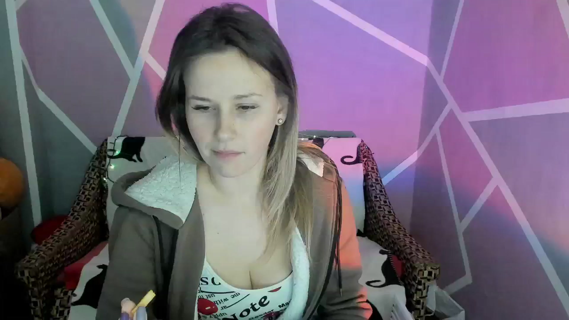 Gallery image thumbnail from Sexy_Ukr's myfreecams stream on, 01/26/2024, 18:14 image 18 of 20