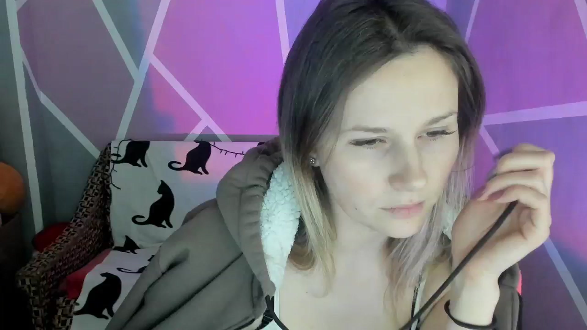 Gallery image thumbnail from Sexy_Ukr's myfreecams stream on, 01/26/2024, 18:14 image 7 of 20