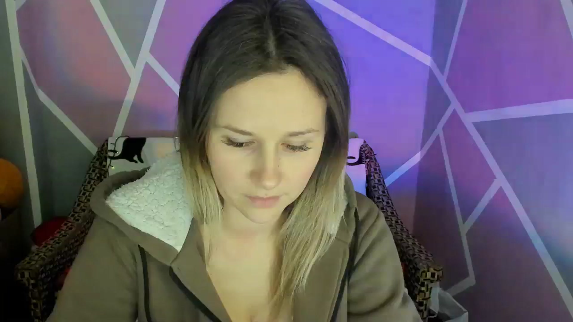 Gallery image thumbnail from Sexy_Ukr's myfreecams stream on, 01/26/2024, 18:14 image 14 of 20