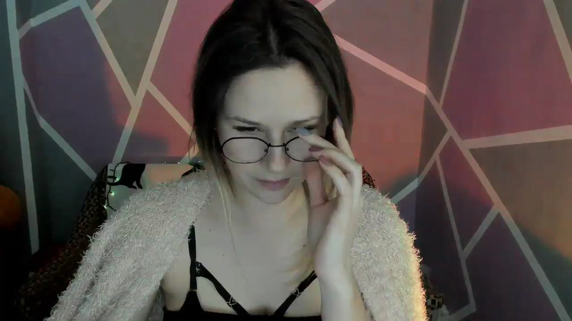 Gallery image thumbnail from Sexy_Ukr's myfreecams stream on, 01/27/2024, 18:25 image 18 of 20