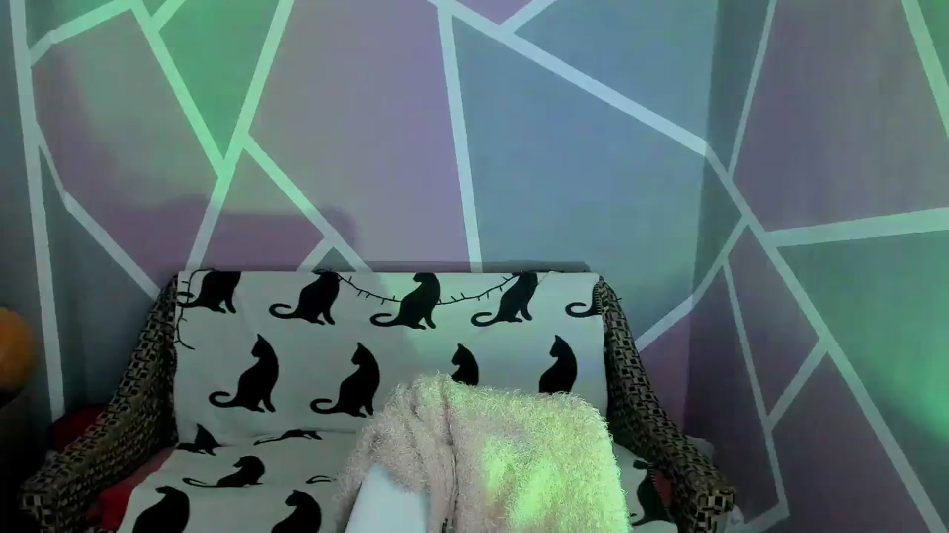 Gallery image thumbnail from Sexy_Ukr's myfreecams stream on, 01/27/2024, 18:25 image 4 of 20