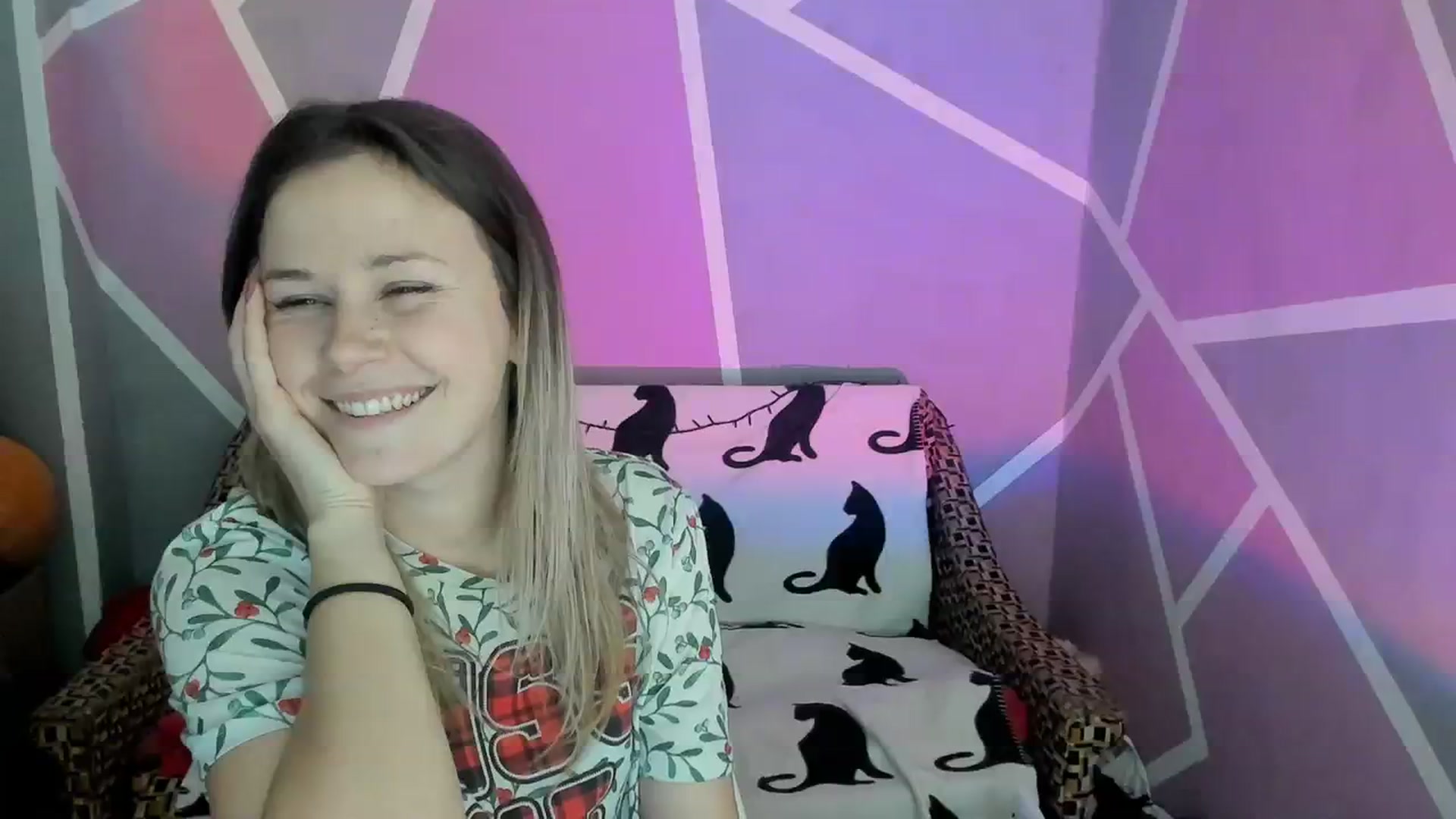 Gallery image thumbnail from Sexy_Ukr's myfreecams stream on, 01/30/2024, 17:50 image 2 of 20