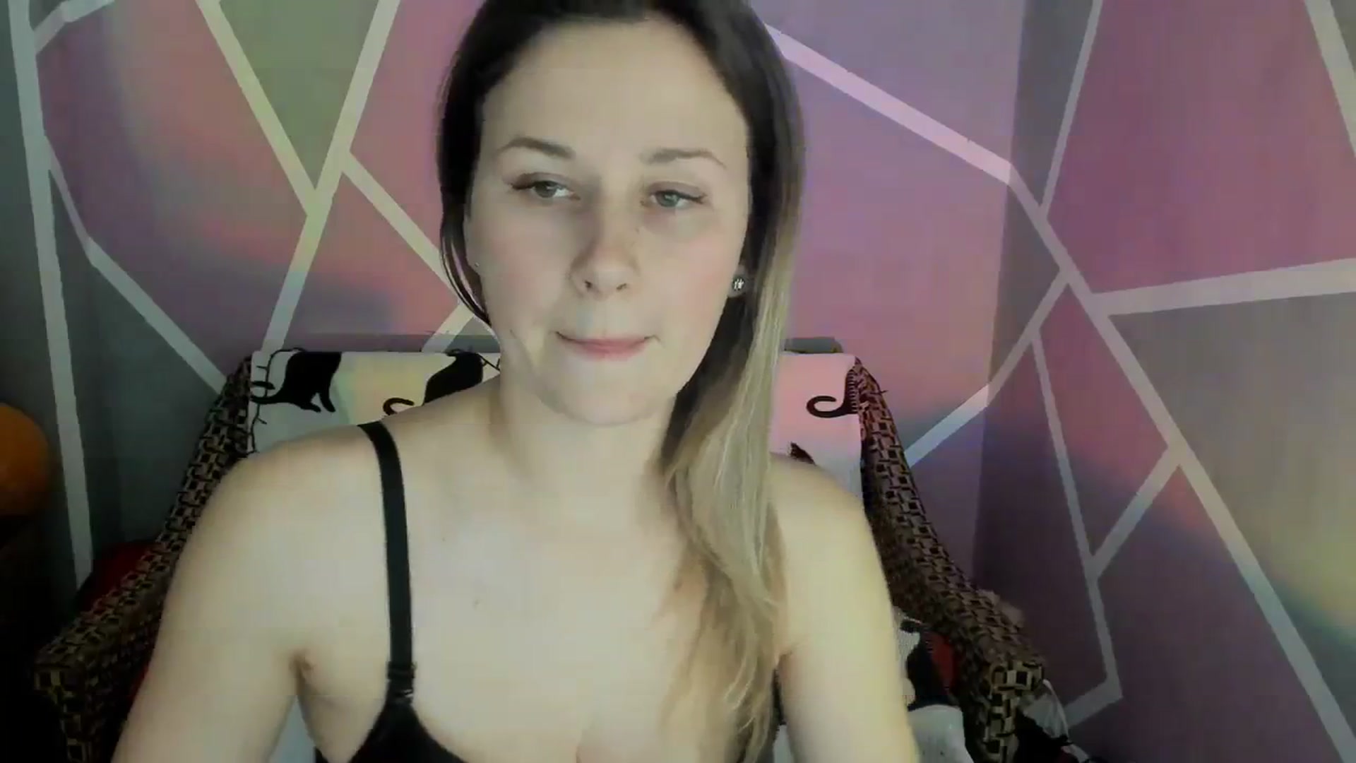 Gallery image thumbnail from Sexy_Ukr's myfreecams stream on, 01/30/2024, 18:58 image 14 of 20