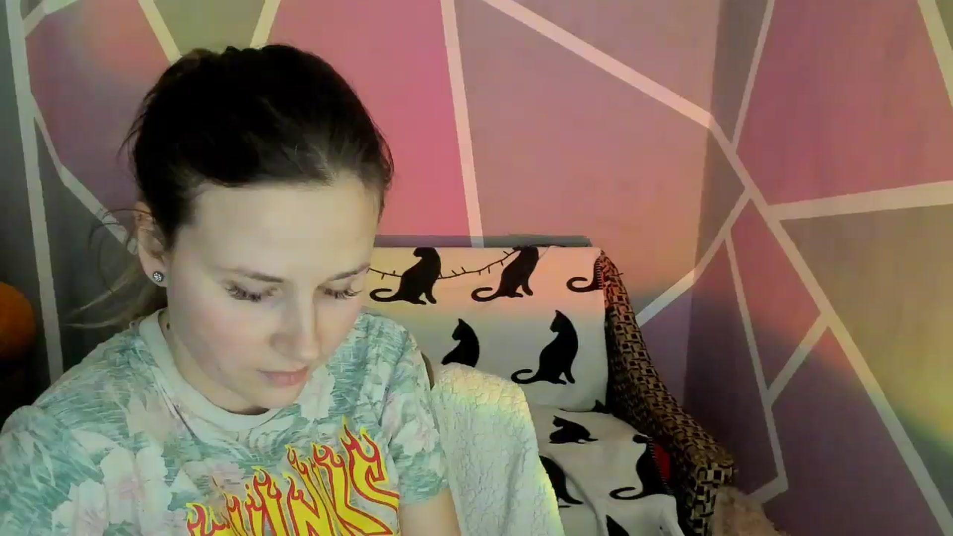 Gallery image thumbnail from Sexy_Ukr's myfreecams stream on, 01/31/2024, 19:37 image 16 of 20