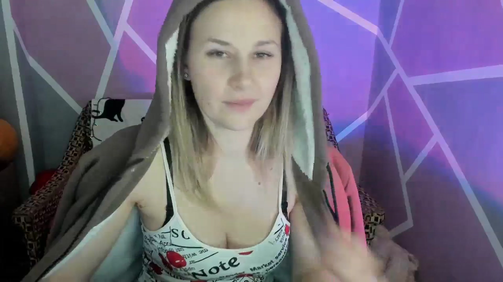 Gallery image thumbnail from Sexy_Ukr's myfreecams stream on, 02/01/2024, 17:01 image 10 of 20