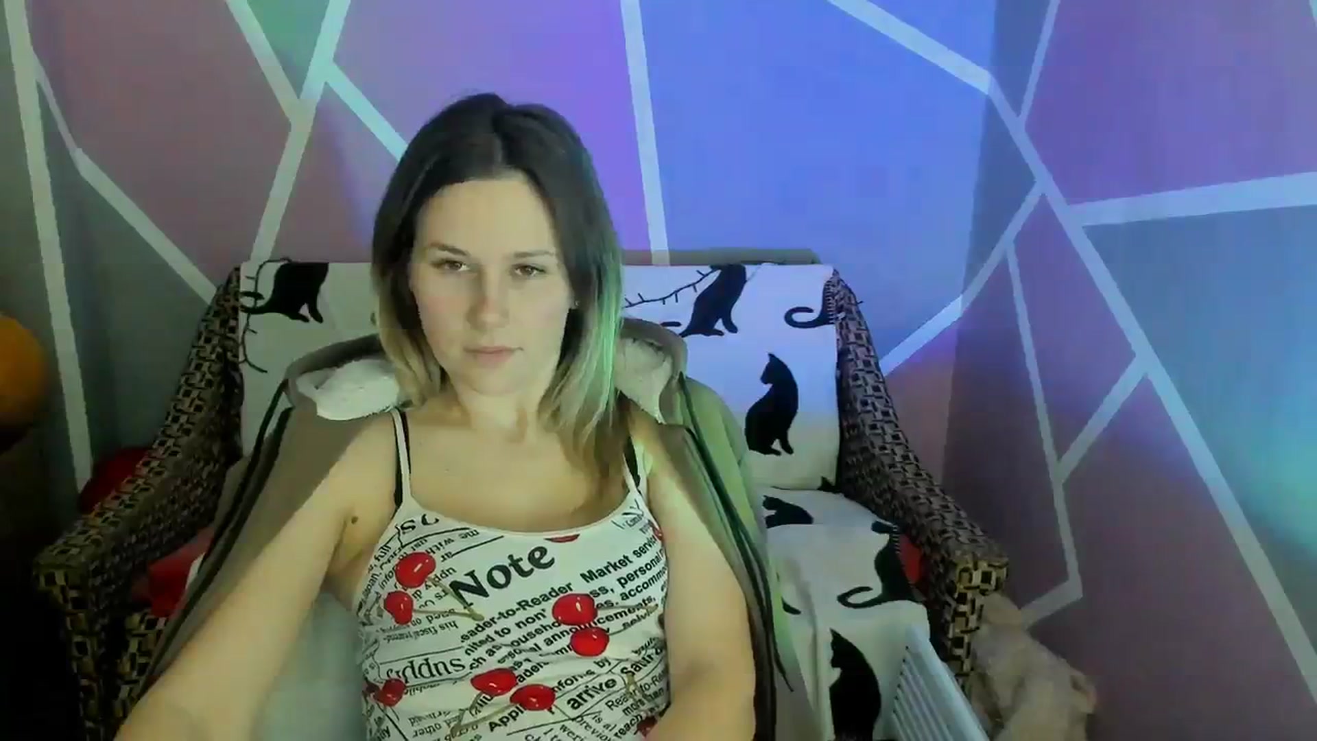 Gallery image thumbnail from Sexy_Ukr's myfreecams stream on, 02/01/2024, 18:00 image 14 of 20
