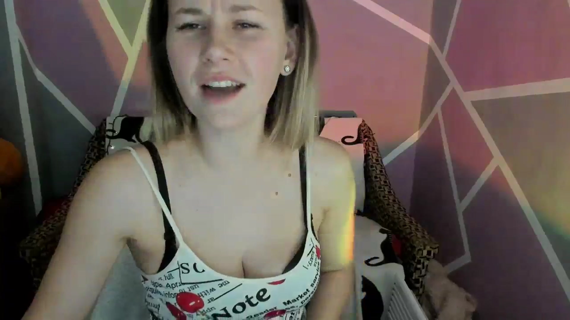 Gallery image thumbnail from Sexy_Ukr's myfreecams stream on, 02/01/2024, 19:57 image 9 of 20