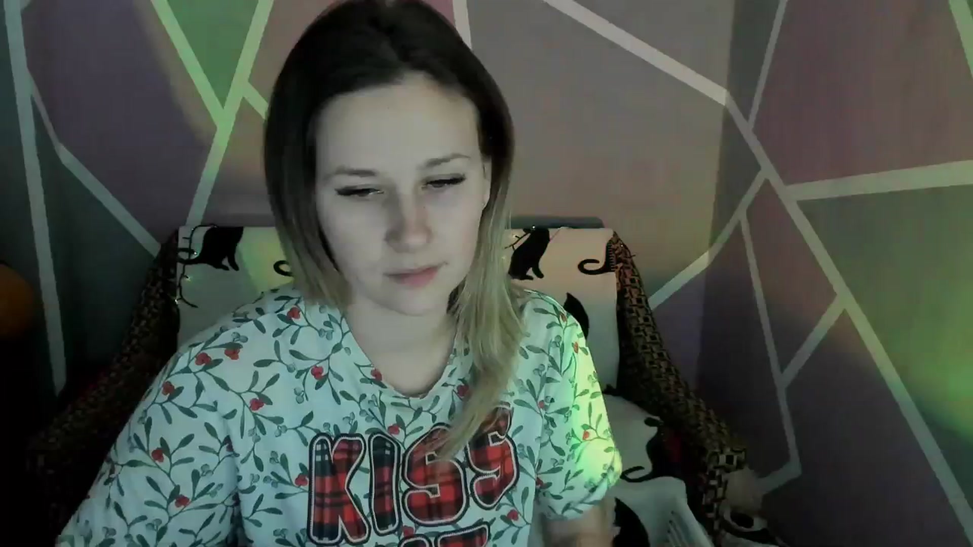 Gallery image thumbnail from Sexy_Ukr's myfreecams stream on, 02/02/2024, 18:03 image 6 of 20