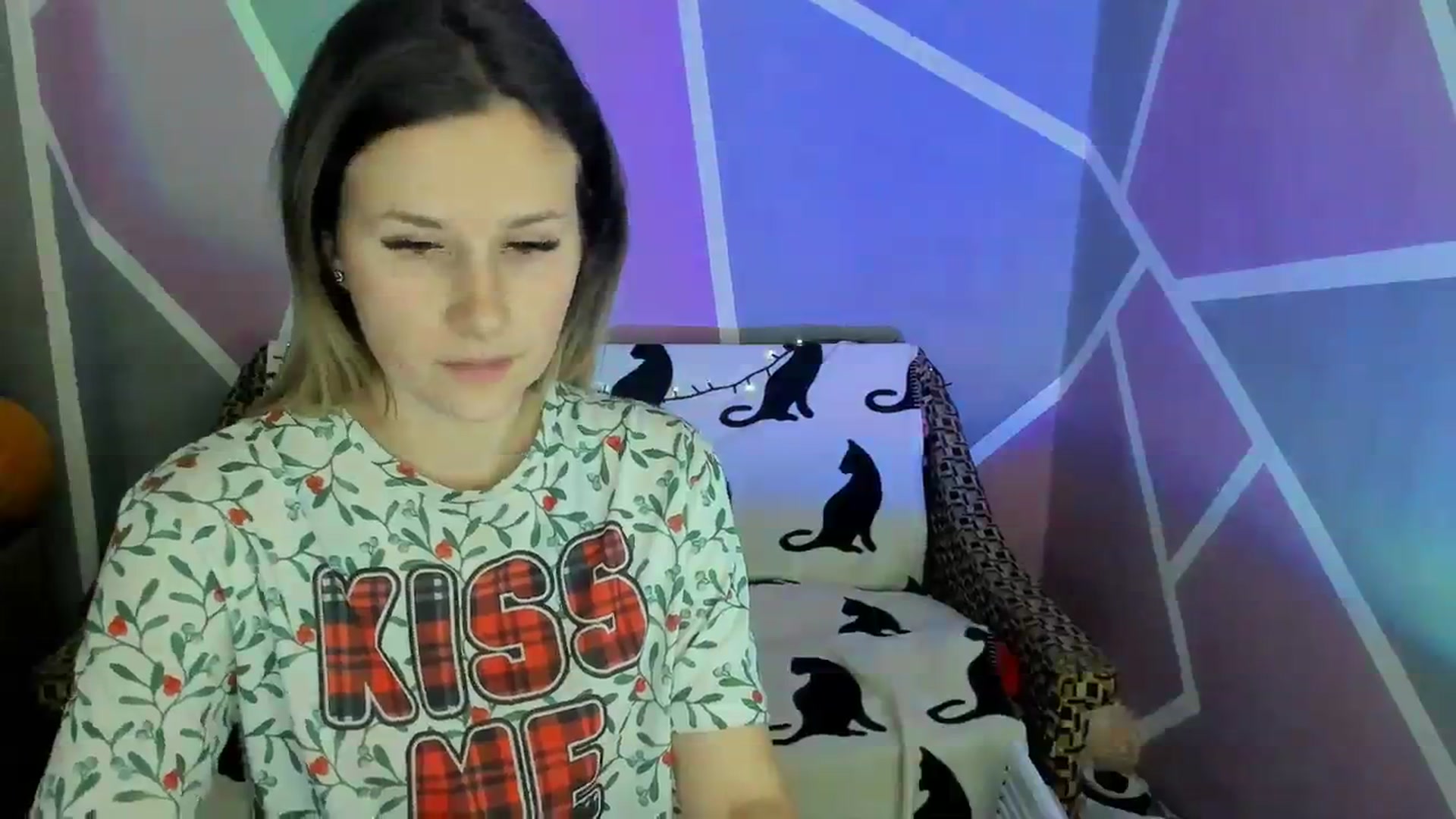 Gallery image thumbnail from Sexy_Ukr's myfreecams stream on, 02/02/2024, 18:03 image 18 of 20