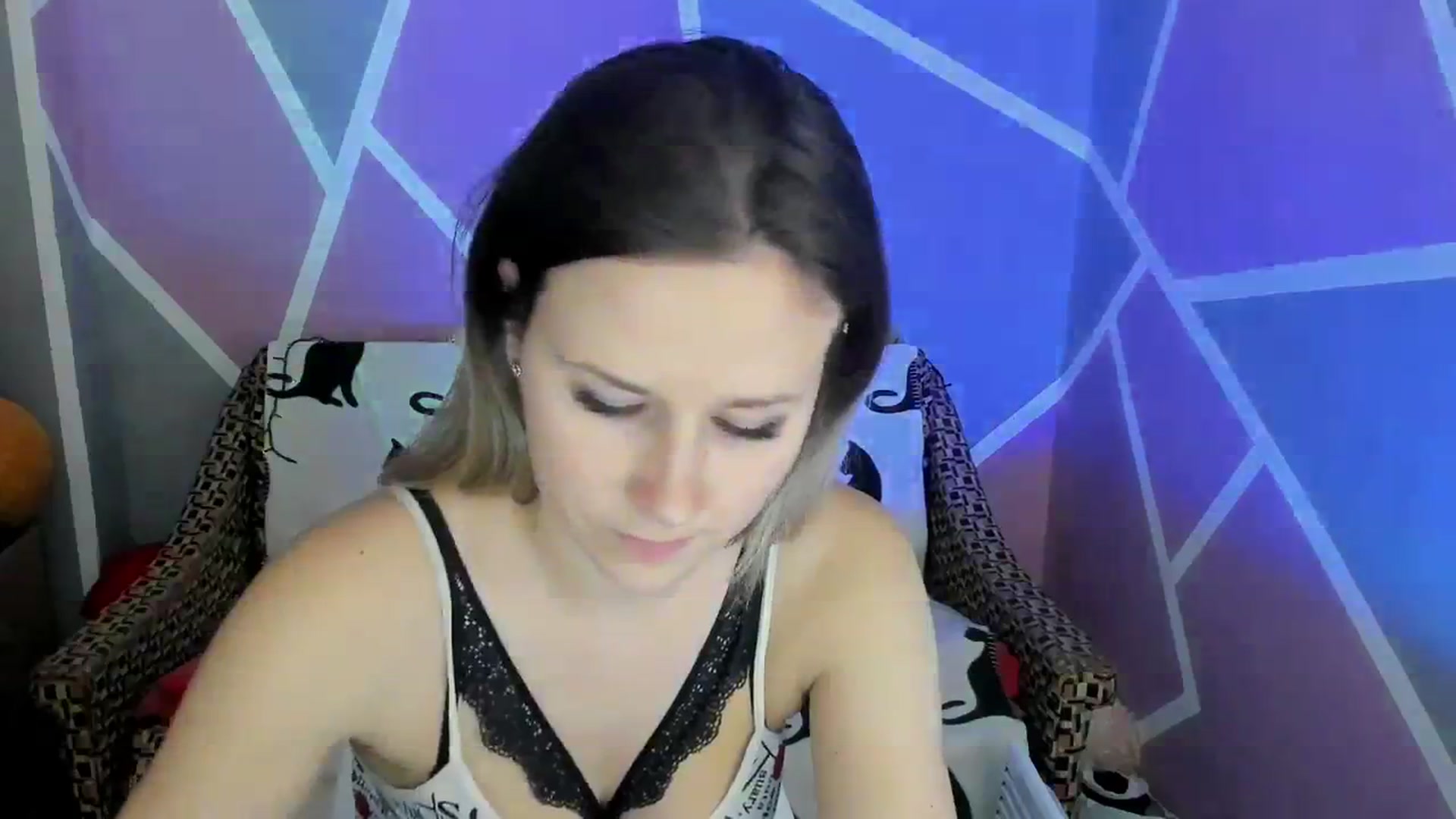 Gallery image thumbnail from Sexy_Ukr's myfreecams stream on, 02/02/2024, 19:47 image 4 of 20
