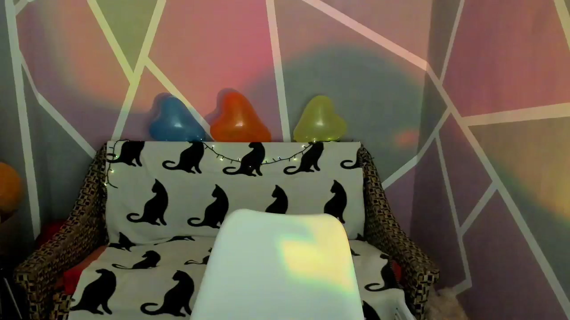 Gallery image thumbnail from Sexy_Ukr's myfreecams stream on, 02/04/2024, 16:41 image 13 of 20