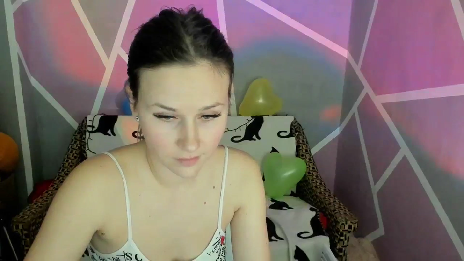 Gallery image thumbnail from Sexy_Ukr's myfreecams stream on, 02/04/2024, 18:52 image 4 of 20