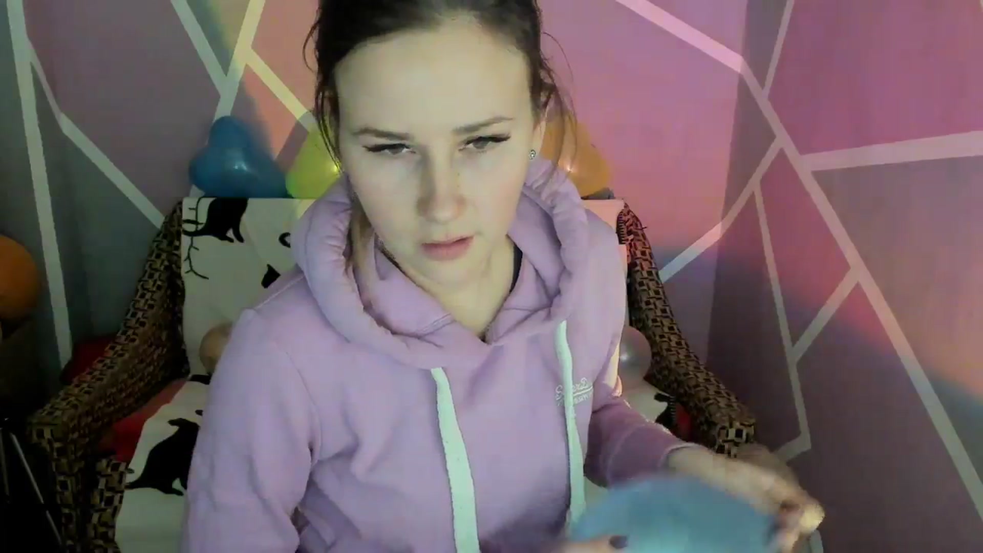 Gallery image thumbnail from Sexy_Ukr's myfreecams stream on, 02/05/2024, 16:05 image 17 of 20