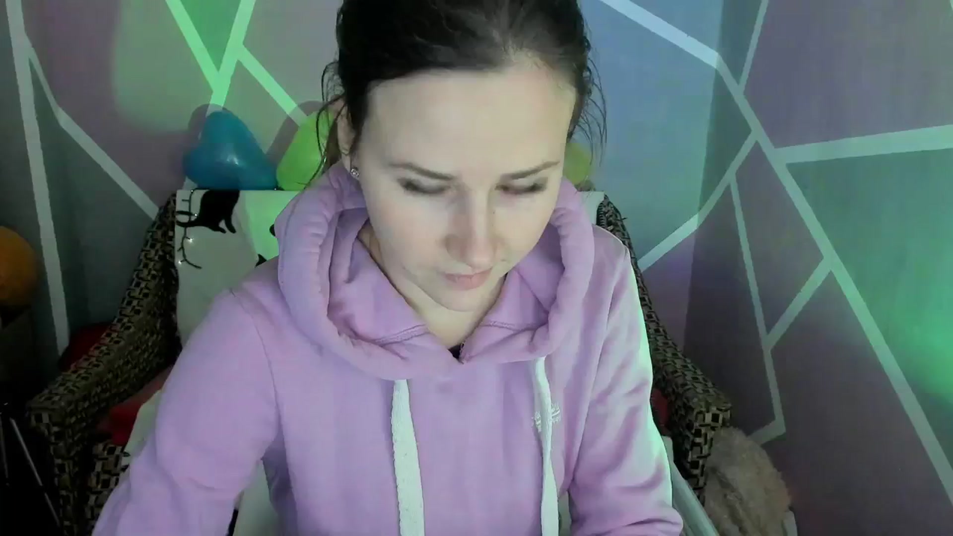 Gallery image thumbnail from Sexy_Ukr's myfreecams stream on, 02/05/2024, 16:05 image 2 of 20