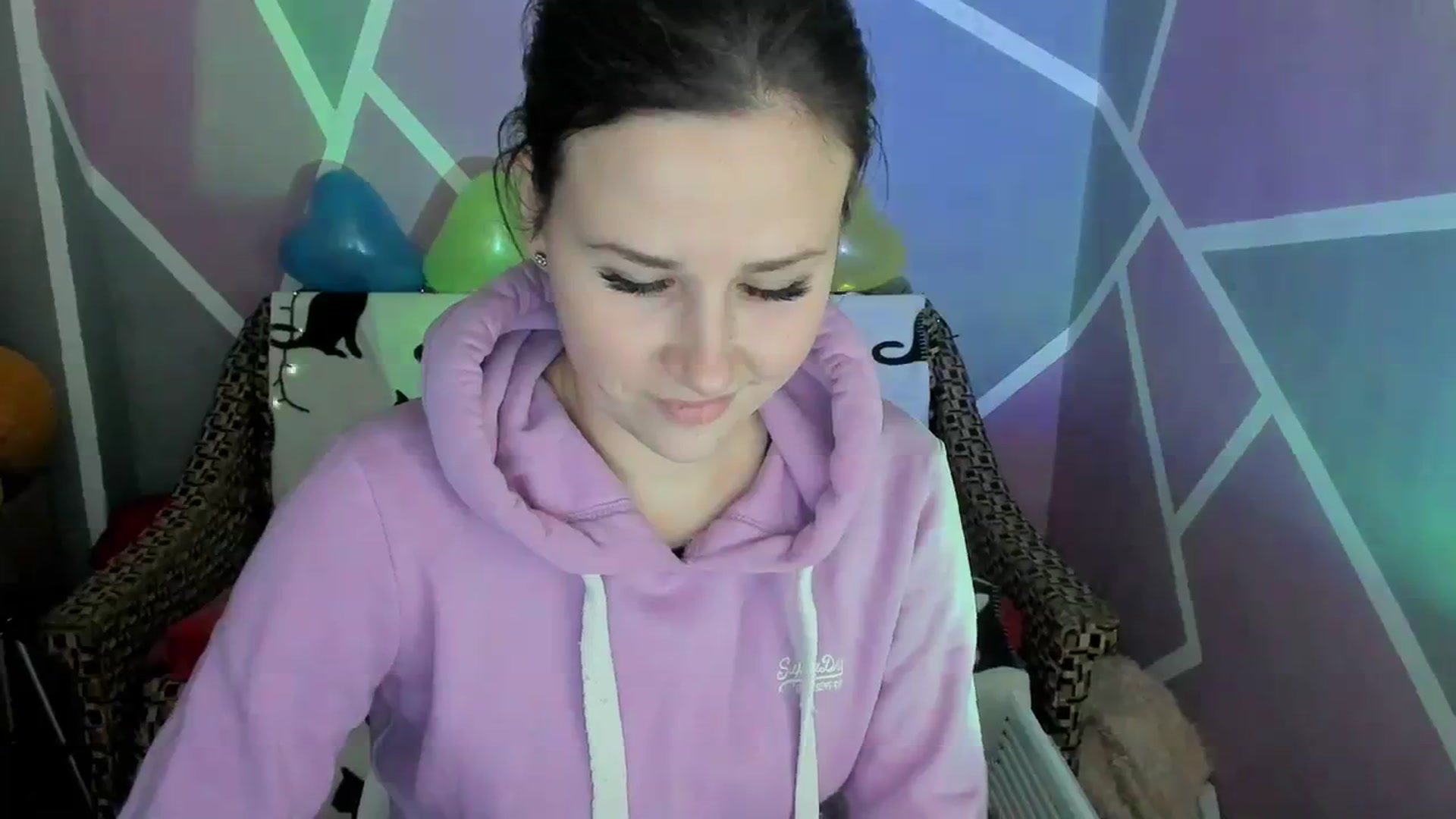 Gallery image thumbnail from Sexy_Ukr's myfreecams stream on, 02/05/2024, 16:05 image 8 of 20