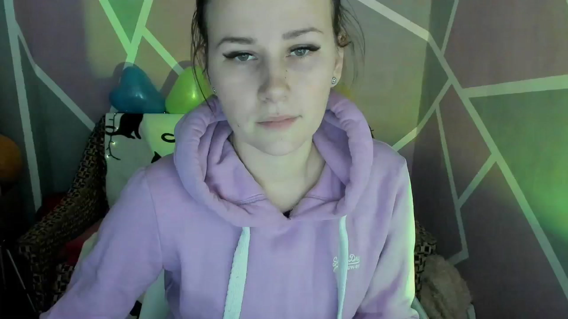 Gallery image thumbnail from Sexy_Ukr's myfreecams stream on, 02/05/2024, 16:05 image 3 of 20