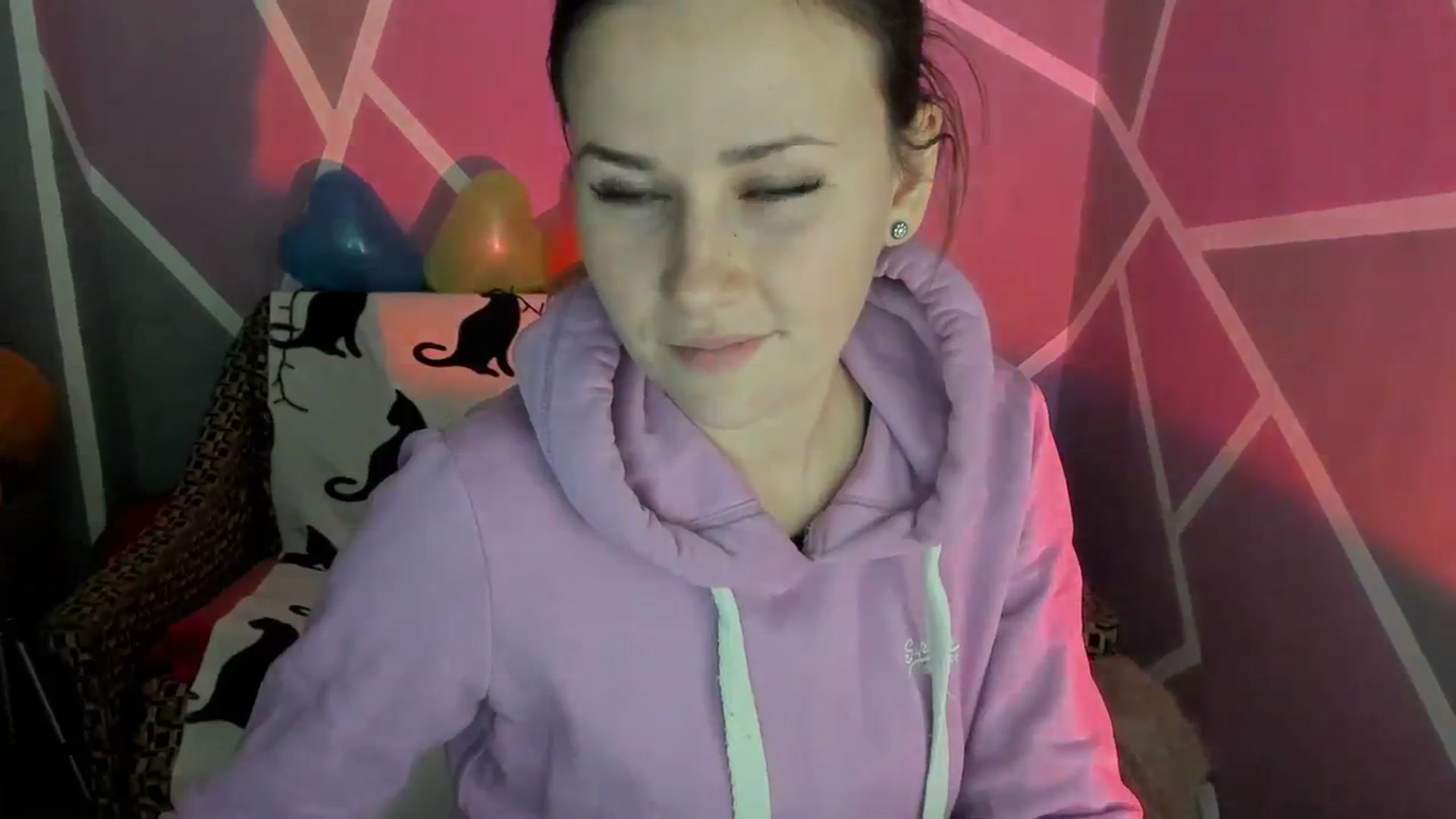 Gallery image thumbnail from Sexy_Ukr's myfreecams stream on, 02/05/2024, 16:05 image 5 of 20