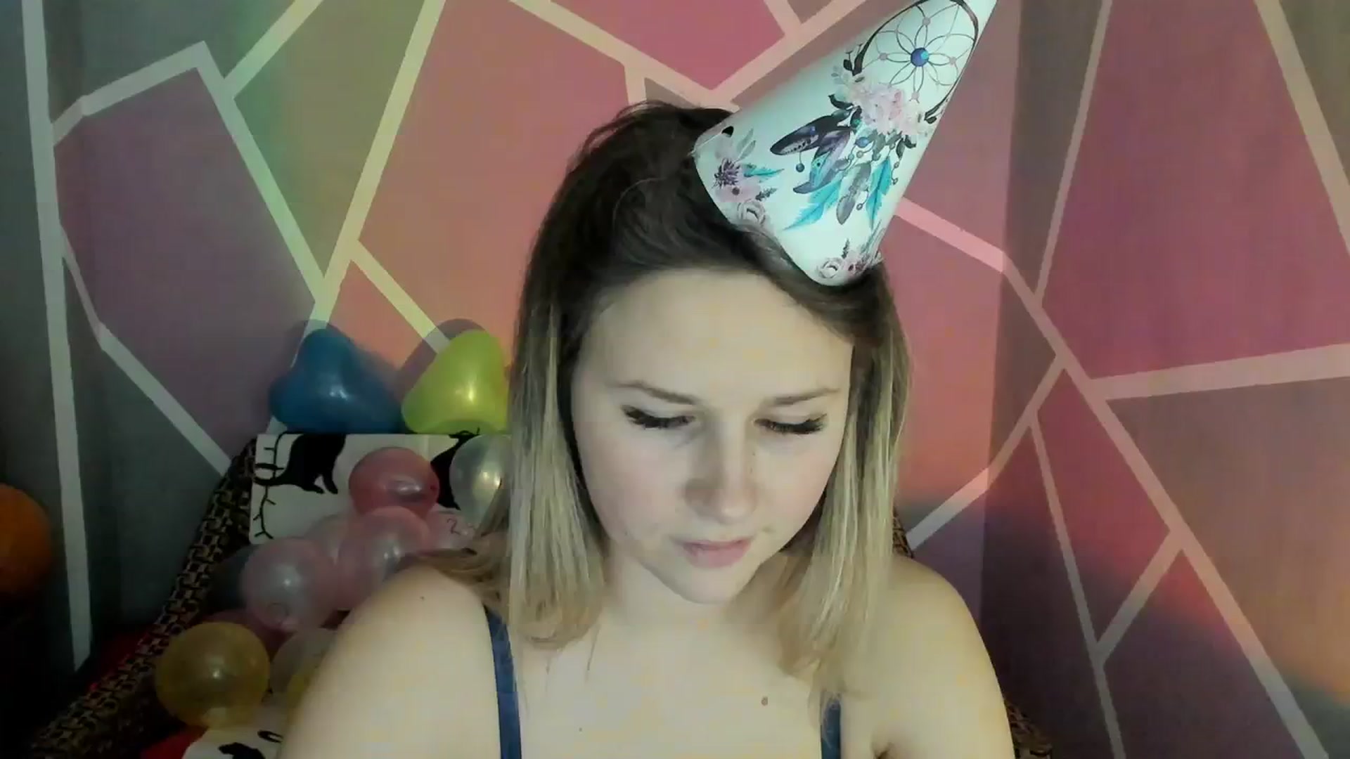 Gallery image thumbnail from Sexy_Ukr's myfreecams stream on, 02/06/2024, 17:53 image 1 of 20