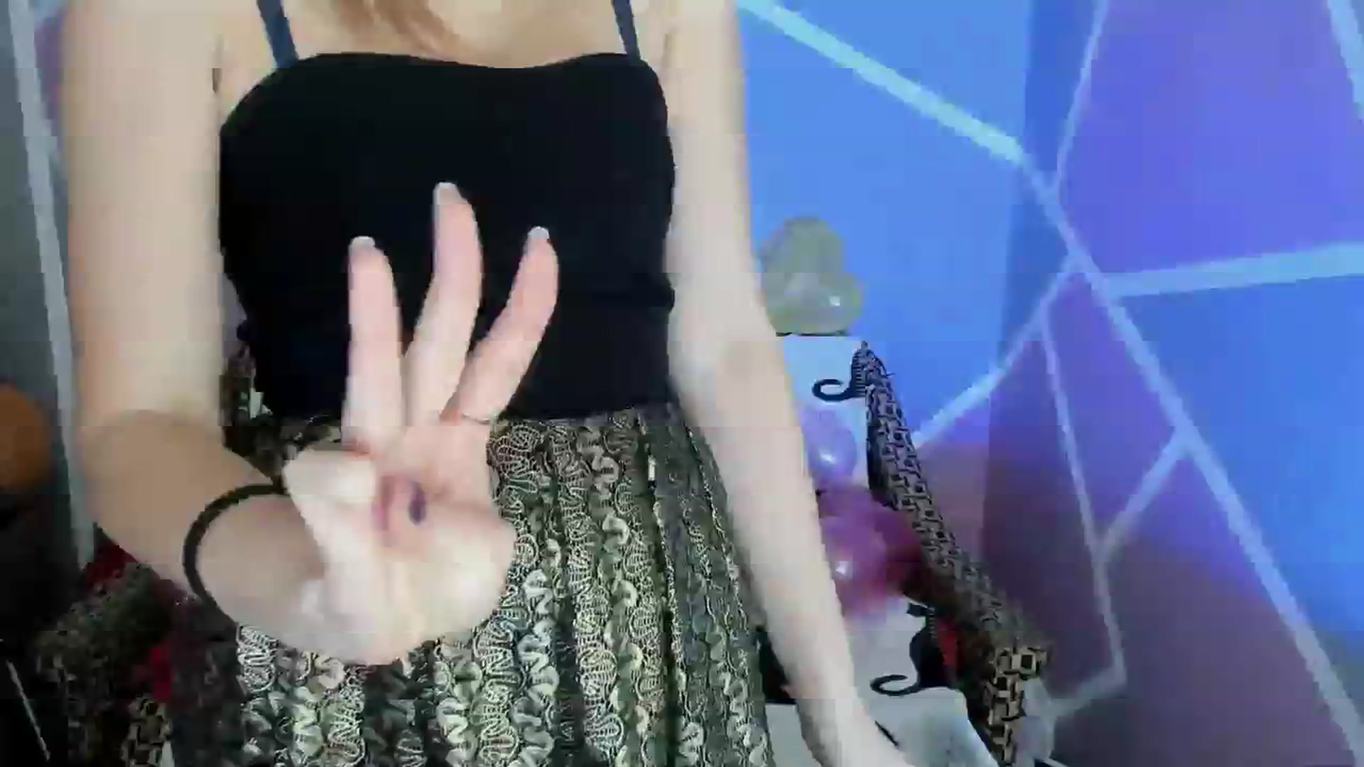 Gallery image thumbnail from Sexy_Ukr's myfreecams stream on, 02/06/2024, 17:53 image 11 of 20