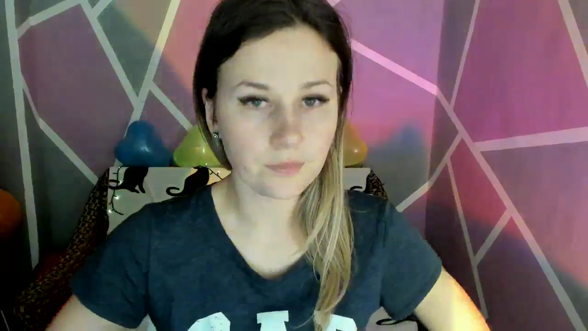 Gallery image thumbnail from Sexy_Ukr's myfreecams stream on, 02/07/2024, 15:50 image 3 of 20