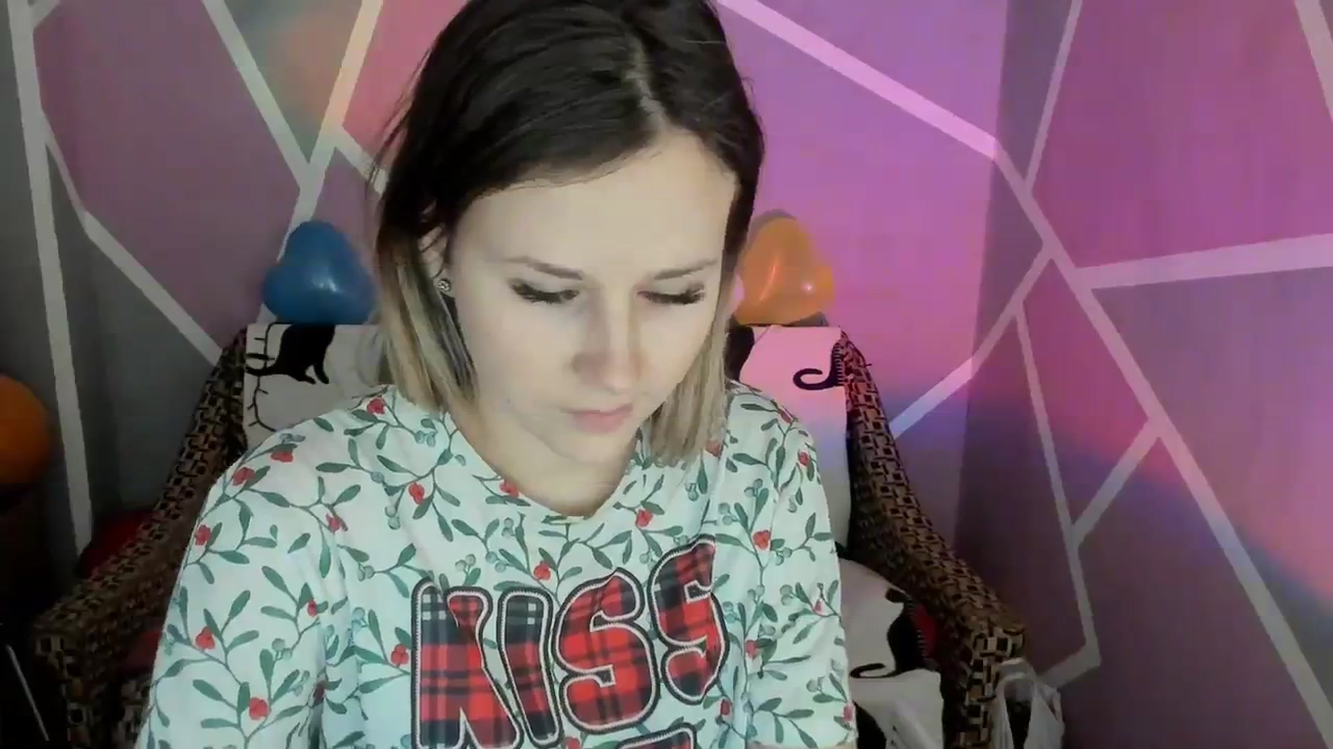 Gallery image thumbnail from Sexy_Ukr's myfreecams stream on, 02/09/2024, 14:41 image 2 of 20