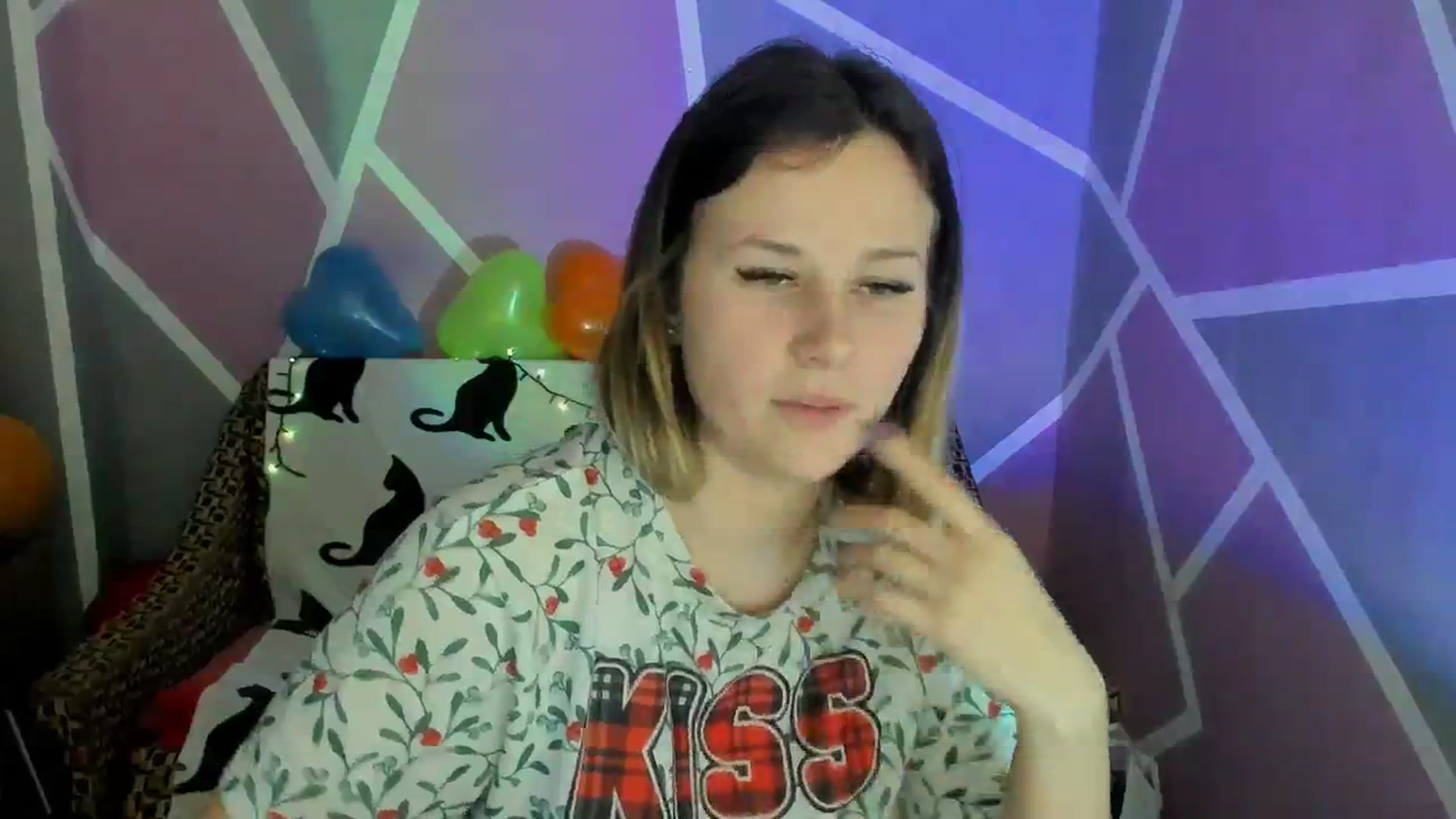 Gallery image thumbnail from Sexy_Ukr's myfreecams stream on, 02/09/2024, 14:41 image 15 of 20