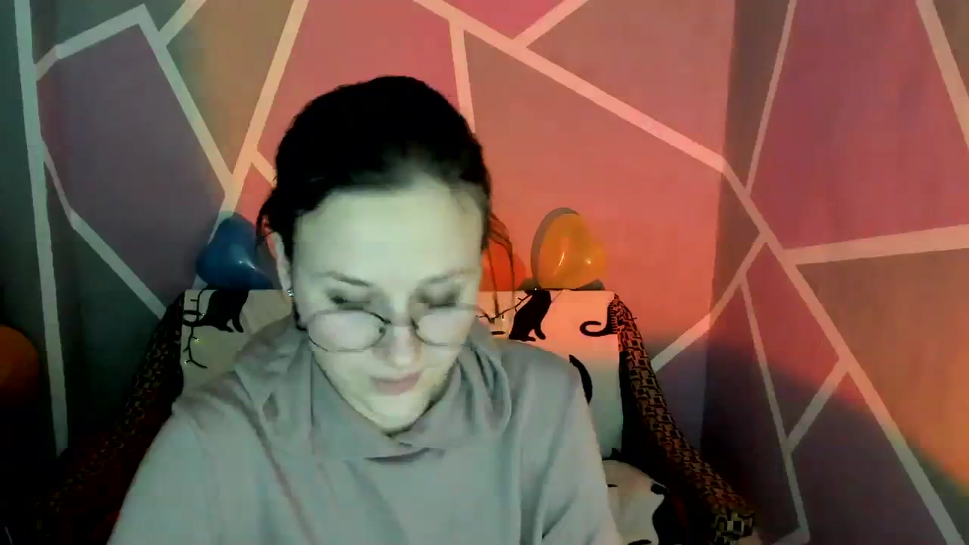 Gallery image thumbnail from Sexy_Ukr's myfreecams stream on, 02/10/2024, 18:57 image 8 of 20