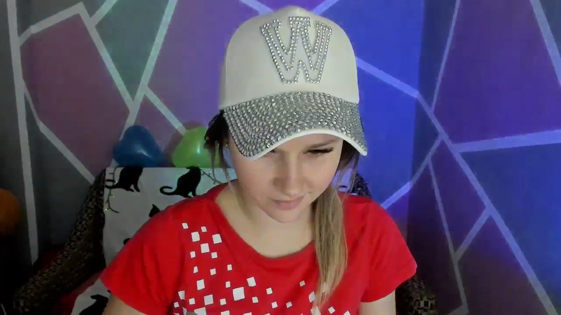 Gallery image thumbnail from Sexy_Ukr's myfreecams stream on, 02/11/2024, 17:22 image 14 of 20