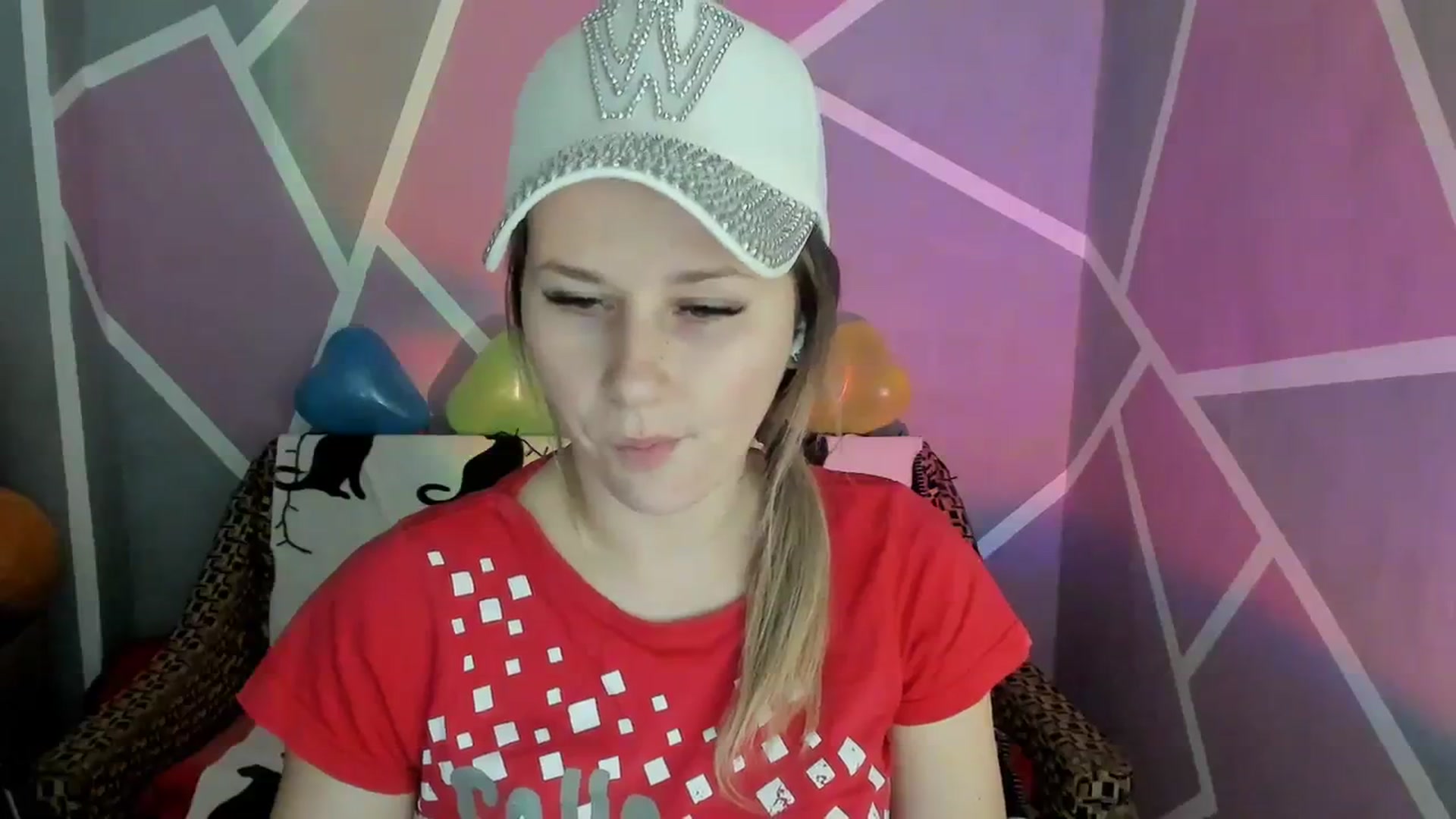 Gallery image thumbnail from Sexy_Ukr's myfreecams stream on, 02/11/2024, 17:22 image 13 of 20
