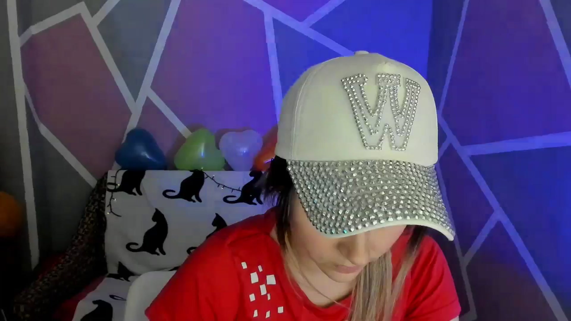 Gallery image thumbnail from Sexy_Ukr's myfreecams stream on, 02/11/2024, 18:19 image 10 of 20