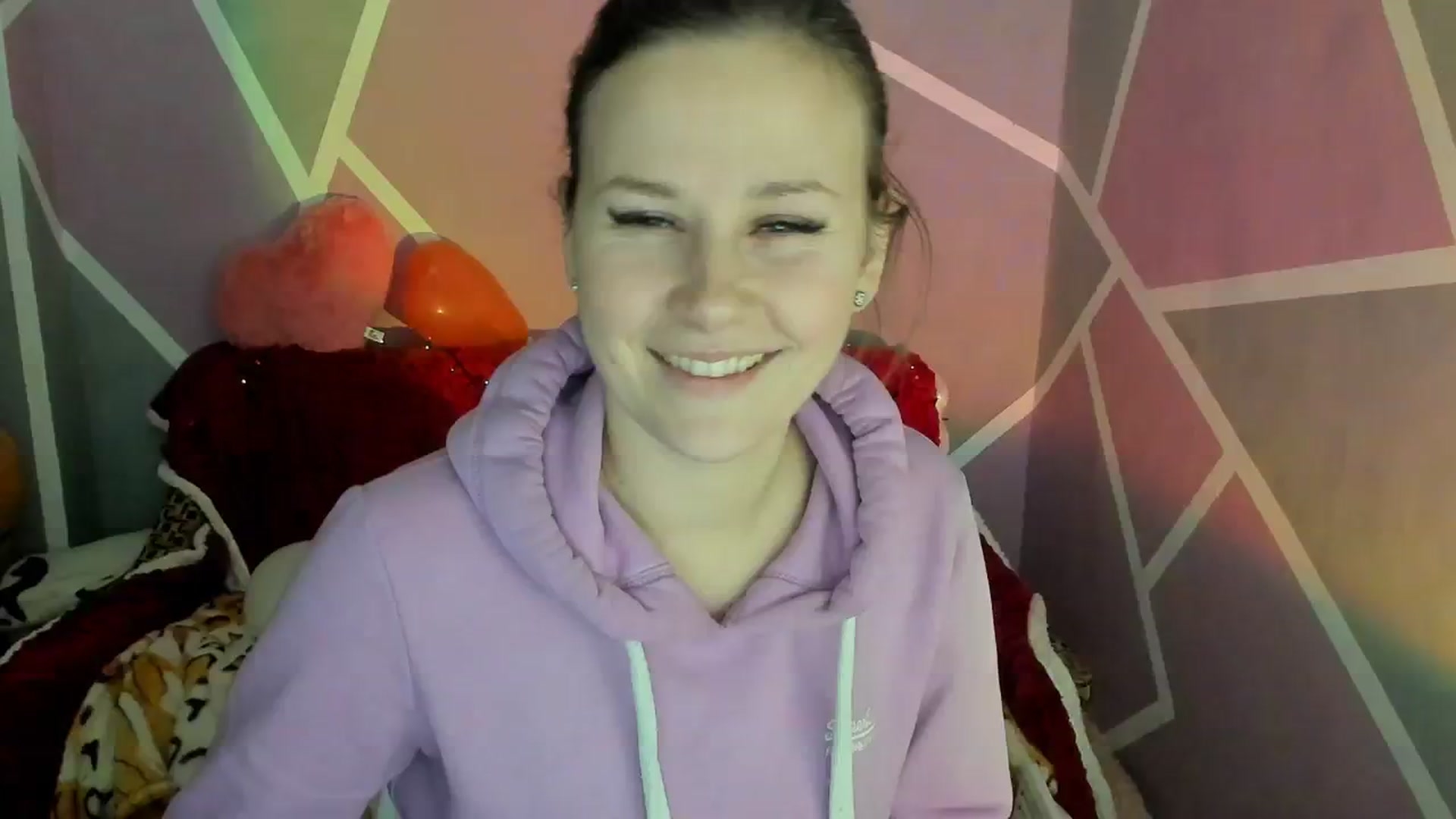 Gallery image thumbnail from Sexy_Ukr's myfreecams stream on, 02/19/2024, 18:32 image 6 of 20