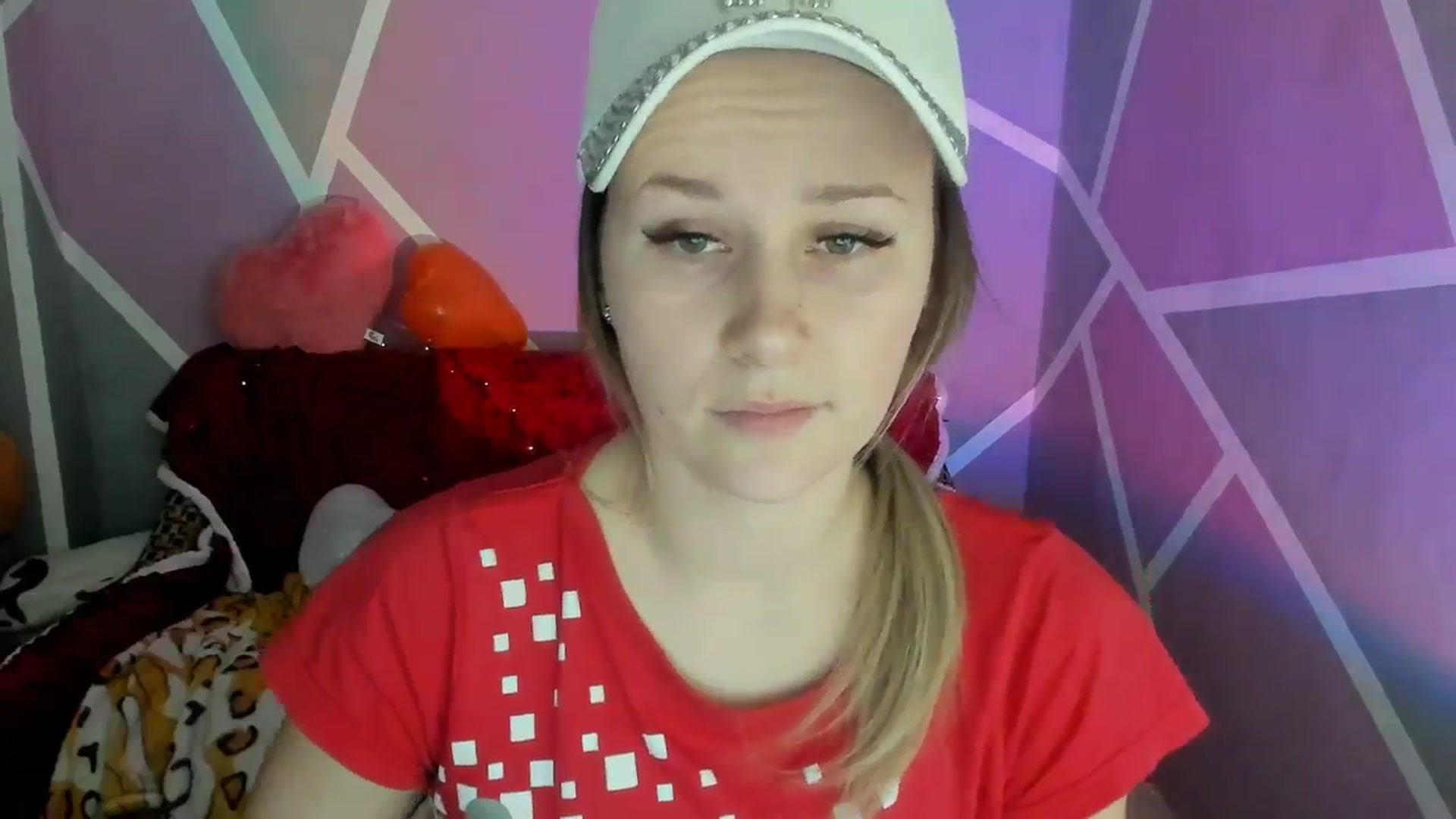 Gallery image thumbnail from Sexy_Ukr's myfreecams stream on, 02/20/2024, 16:25 image 18 of 20