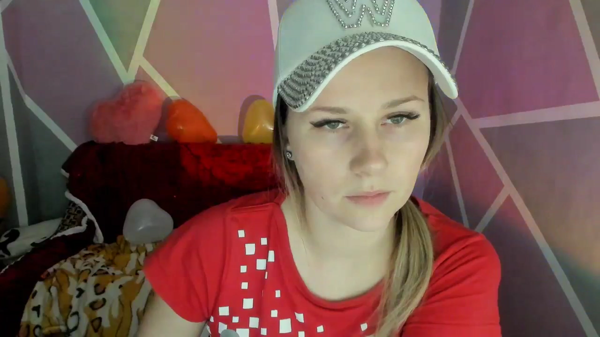 Gallery image thumbnail from Sexy_Ukr's myfreecams stream on, 02/20/2024, 16:25 image 6 of 20