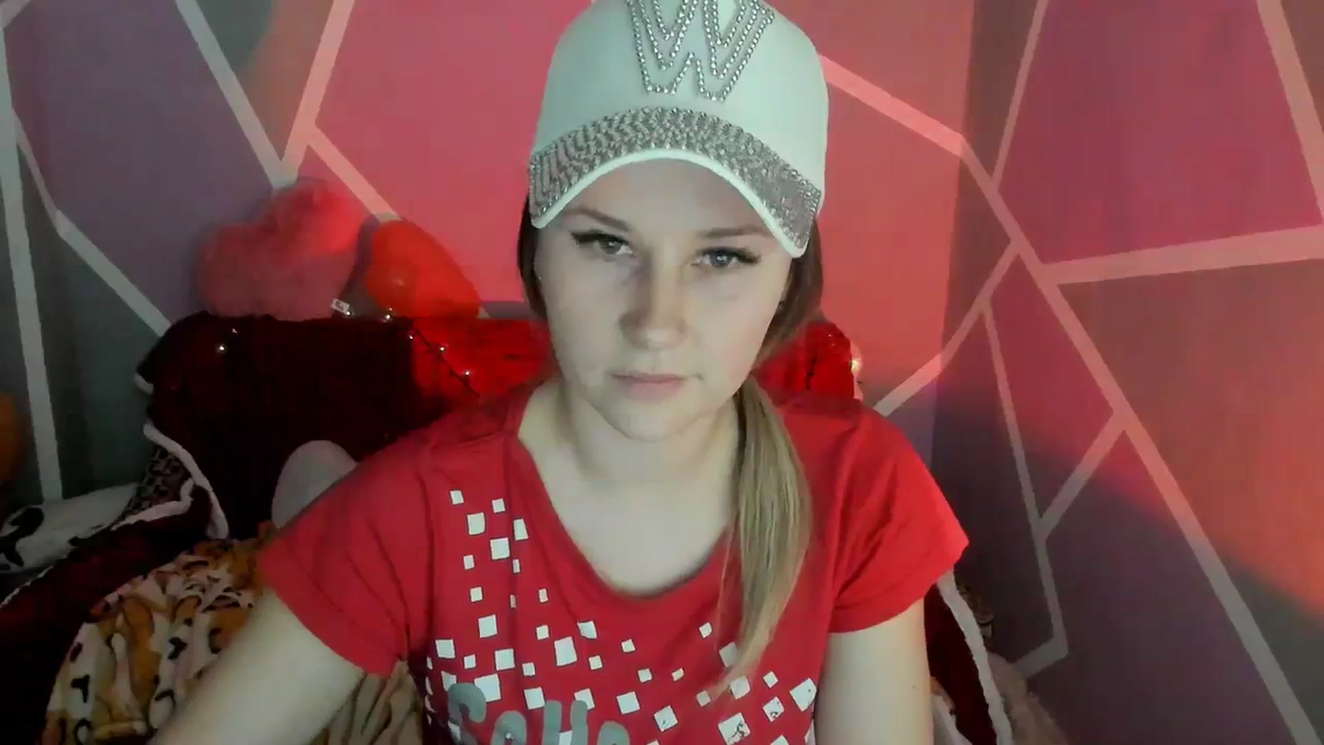Gallery image thumbnail from Sexy_Ukr's myfreecams stream on, 02/20/2024, 16:25 image 17 of 20