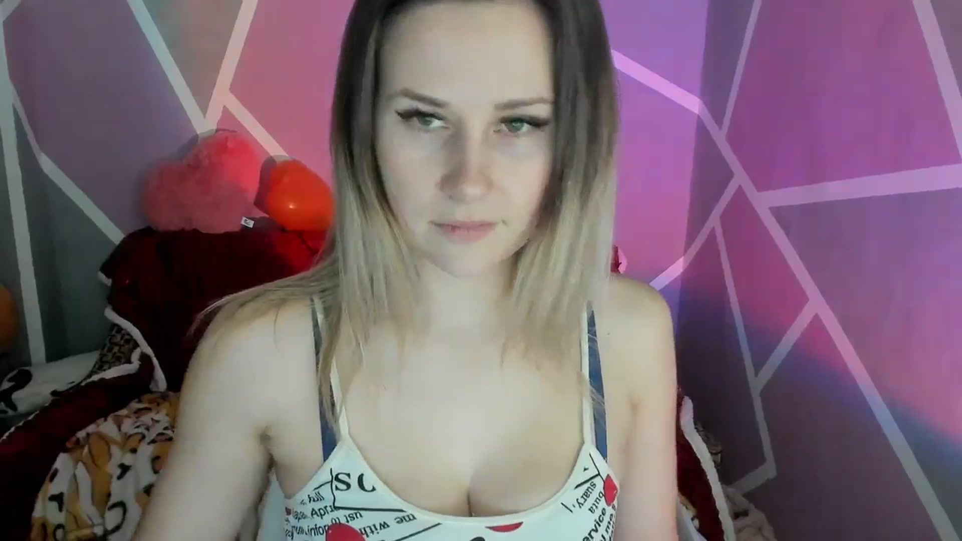 Gallery image thumbnail from Sexy_Ukr's myfreecams stream on, 02/21/2024, 19:56 image 4 of 20